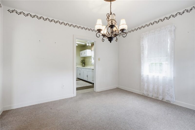 11669 Parkway Drive — photo 8