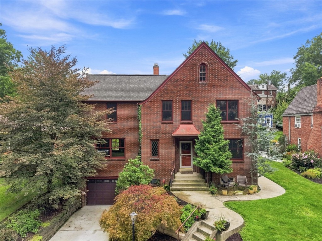 60 Fairmont Avenue — photo 1