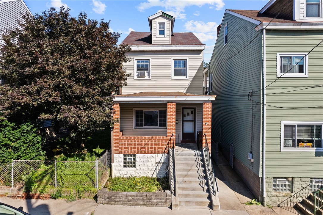421 Ella St — photo 1