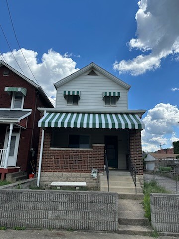 210 Munson Ave — photo 6