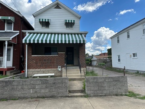 210 Munson Ave — photo 8