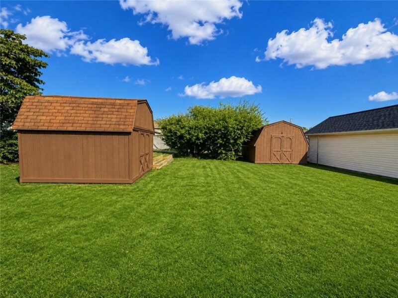 836 Meadow Ave — photo 3