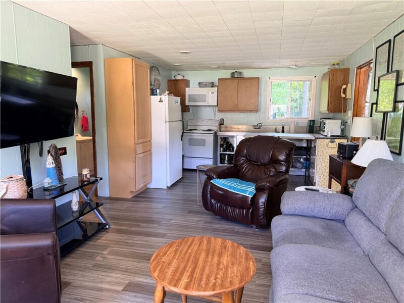 2025 Linda Ave — photo 8