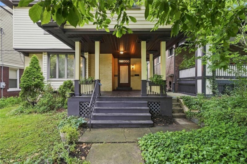 5847 Douglas St — photo 2