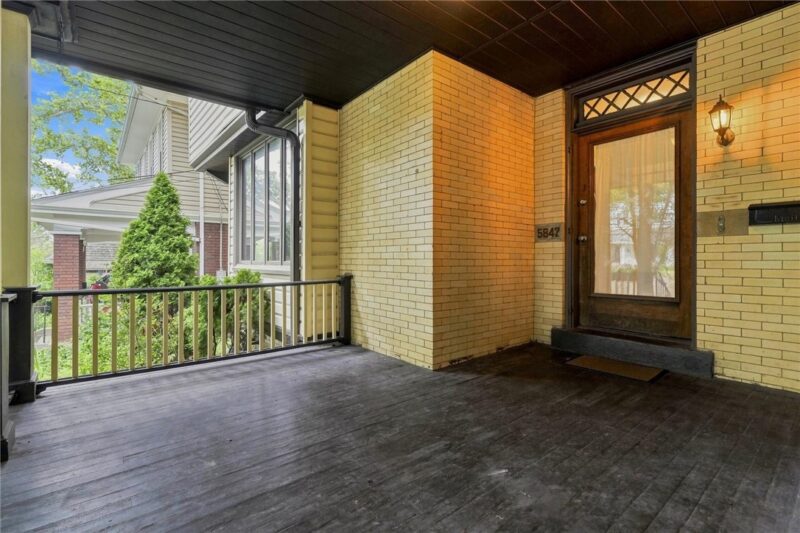 5847 Douglas St — photo 4