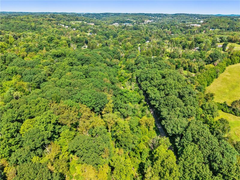Lot 2 McMorran Rd — photo 2
