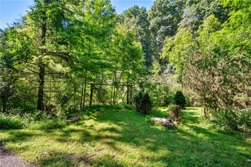 Lot 2 McMorran Rd — photo 4