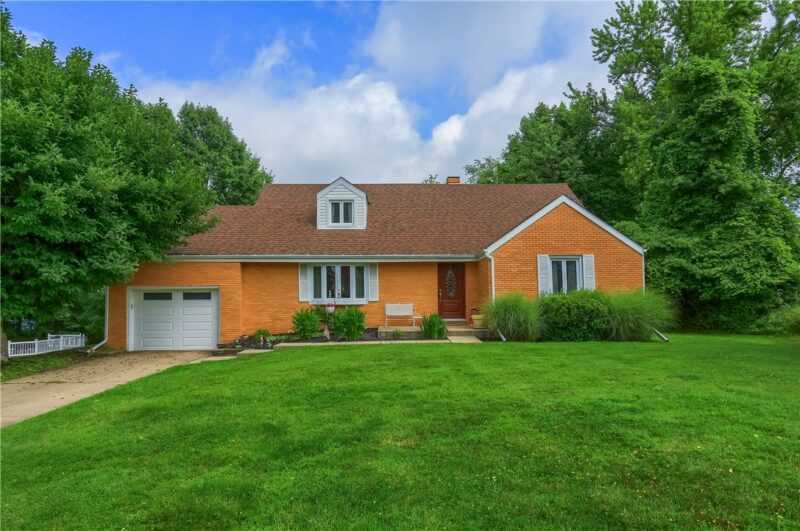 2425 Clearview Drive — photo 3