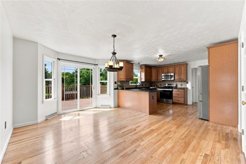 211 Plantation Dr — photo 6