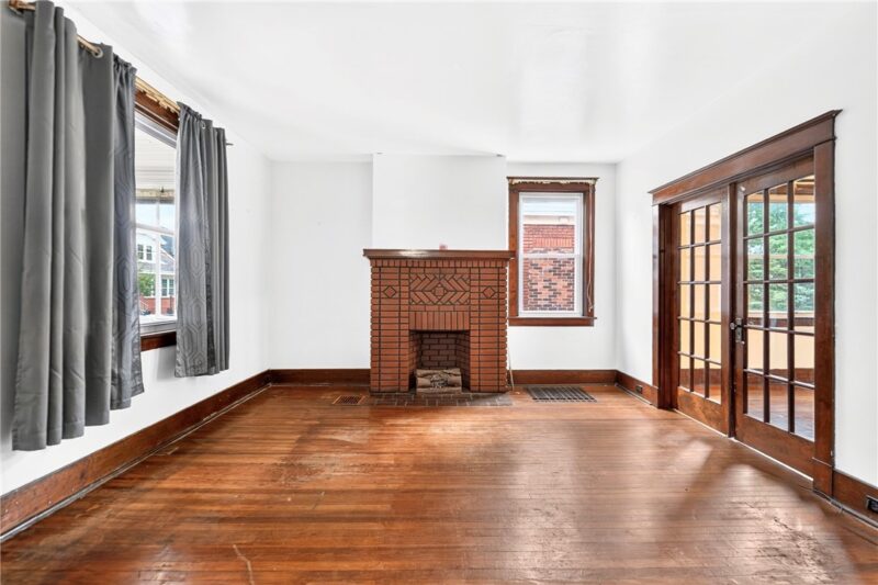 56 Perryview Avenue — photo 8