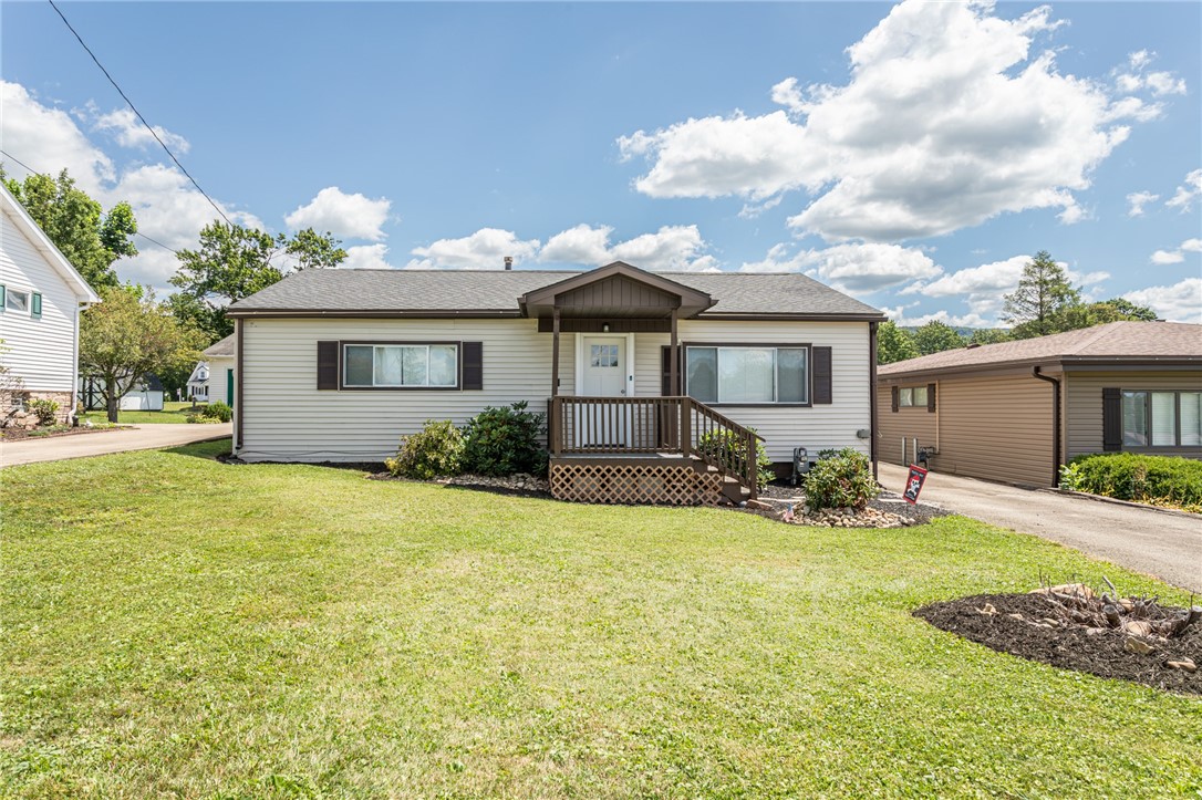 198 HOPWOOD -FAIRCHANCE RD — photo 1
