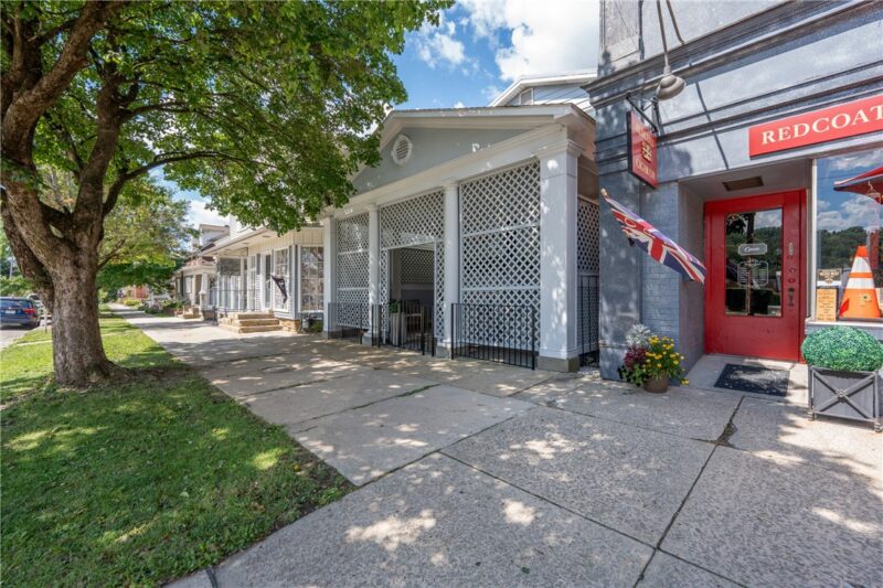 214 W Main Street — photo 2