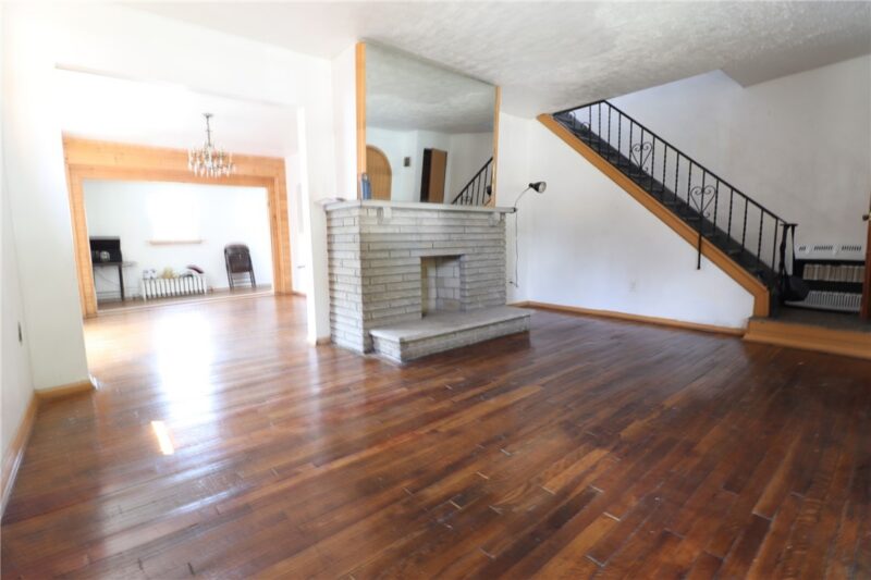2423 BRIGHTON RD — photo 7