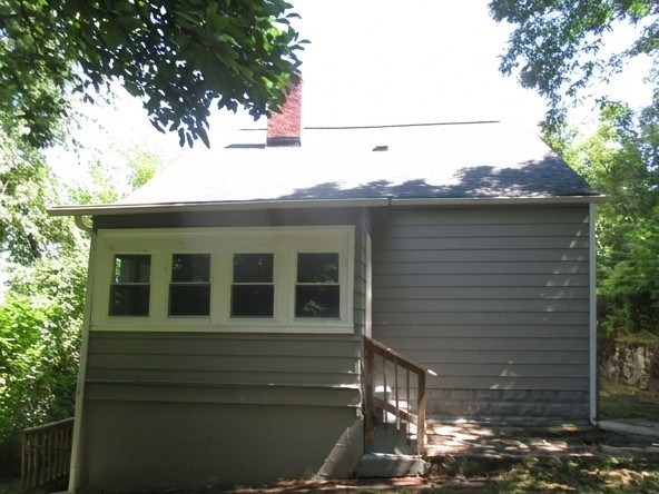 454 2nd Ave — photo 3