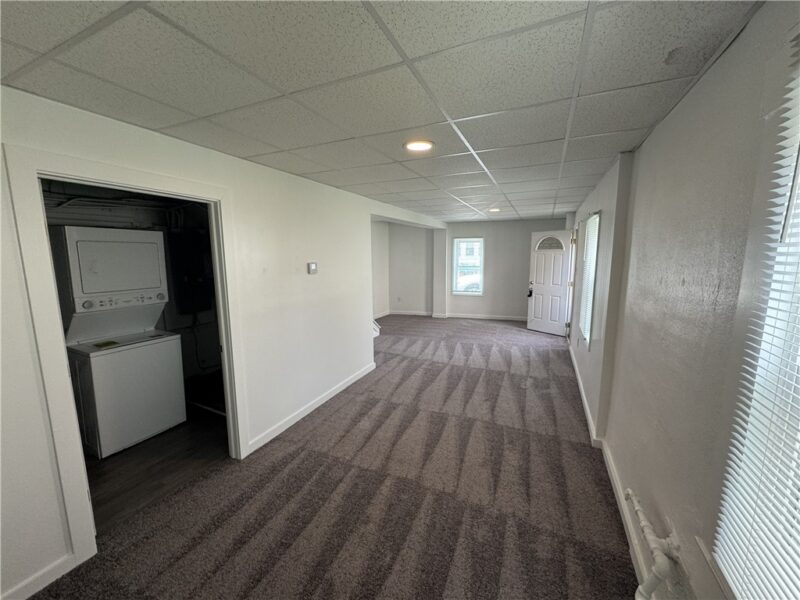 940 Orchard St — photo 5