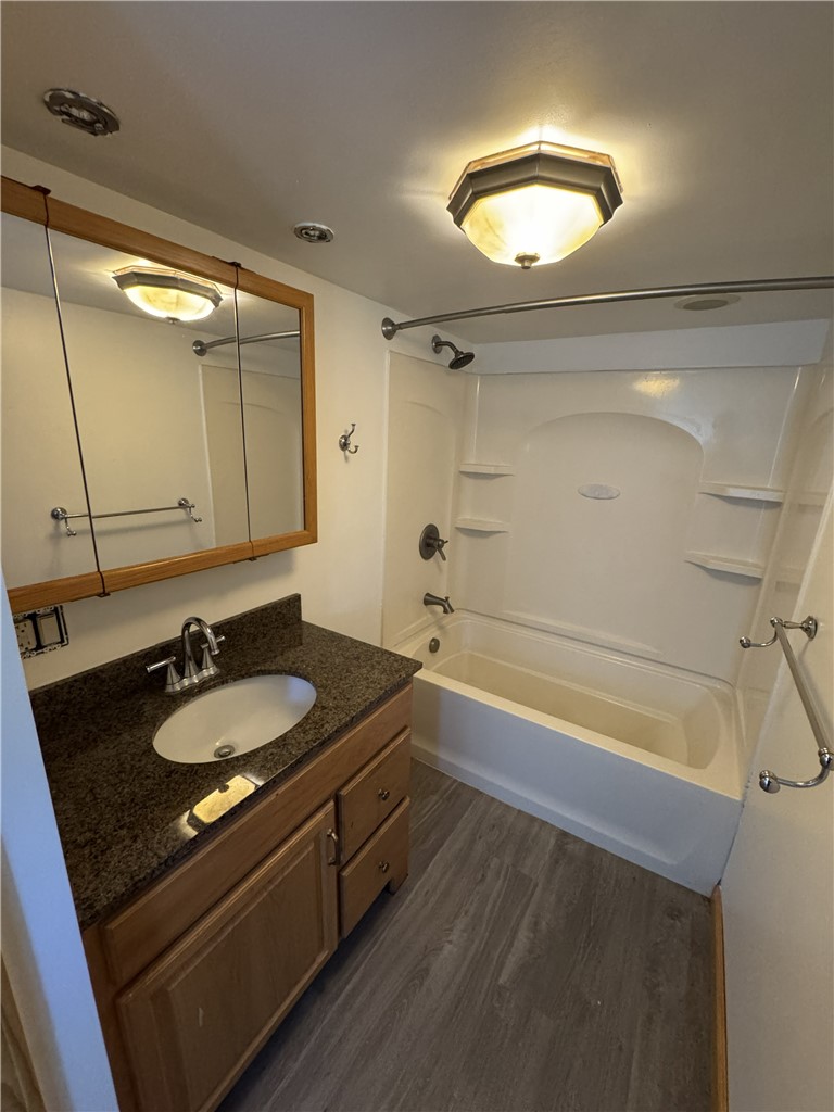 940 Orchard St — photo 7