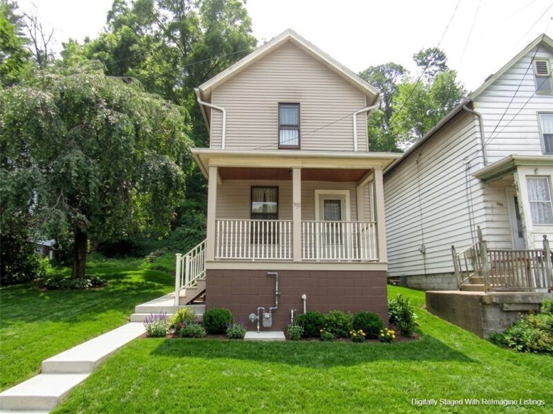 910 Laurel St — photo 2