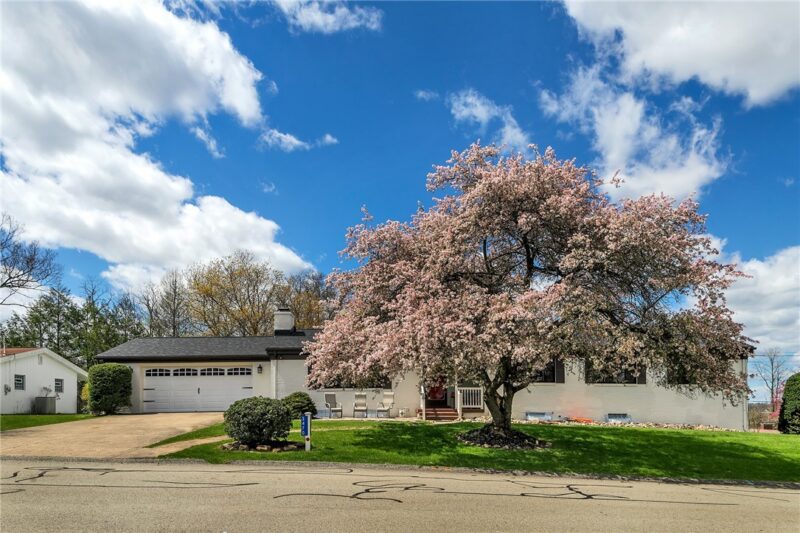 3470 MacArthur Drive — photo 3