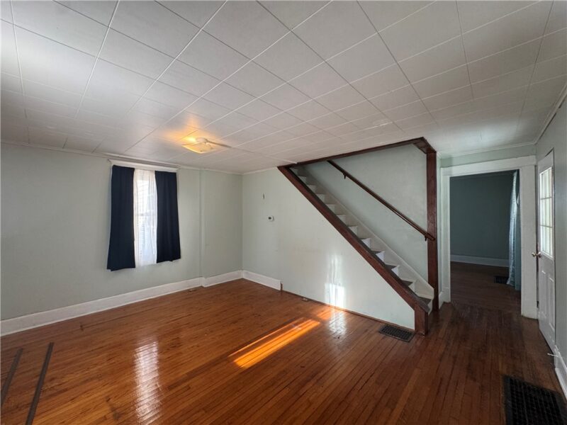 235 Church St — photo 5