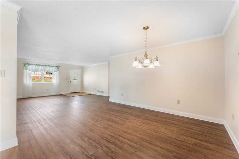 312 16th Avenue — photo 2
