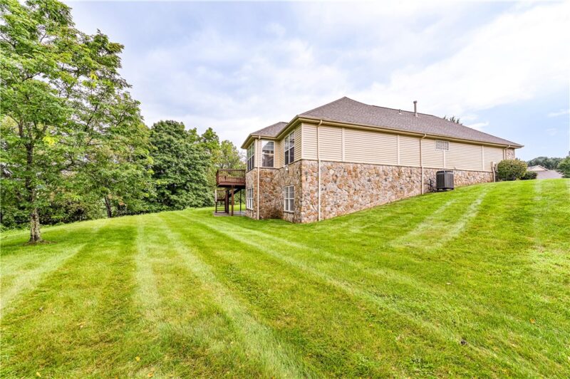 6089 Triple Crown Cir — photo 5