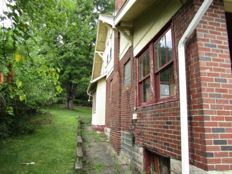 424 W 9th Ave — photo 4