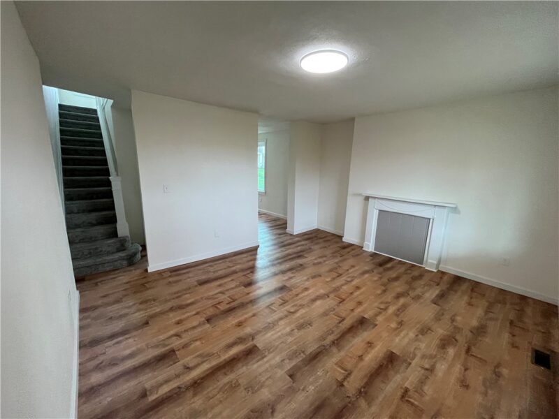 424 Suncrest St — photo 2