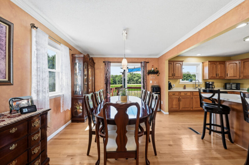 182 Bear Creek Rd — photo 8