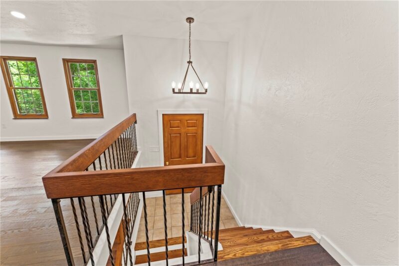 204 Fineview Dr — photo 7
