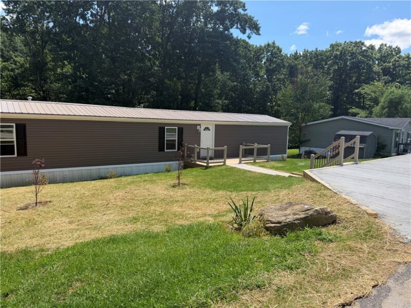 232 Sunny Hill Drive — photo 2