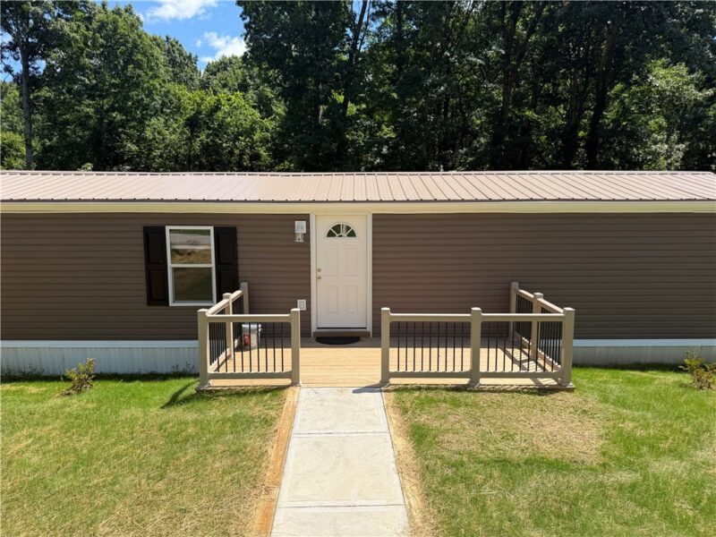 232 Sunny Hill Drive — photo 3