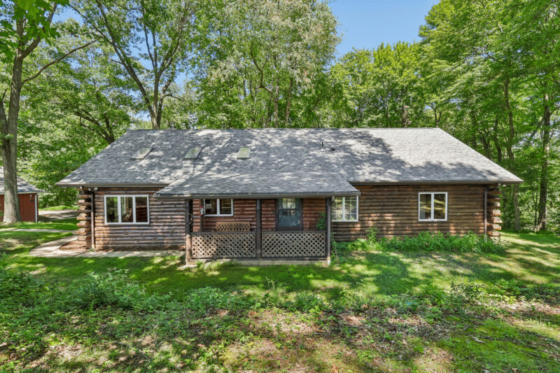 168 Airlane DRIVE — photo 3