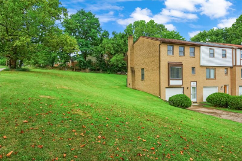 5051 Empire Drive — photo 3