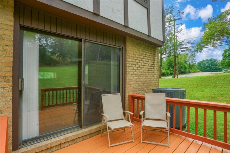 5051 Empire Drive — photo 7