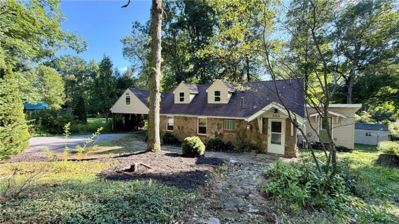 353 Creek Dr — photo 2