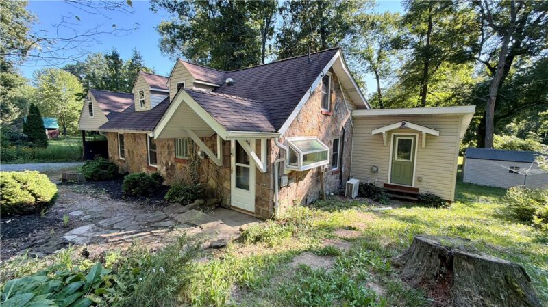 353 Creek Dr — photo 5