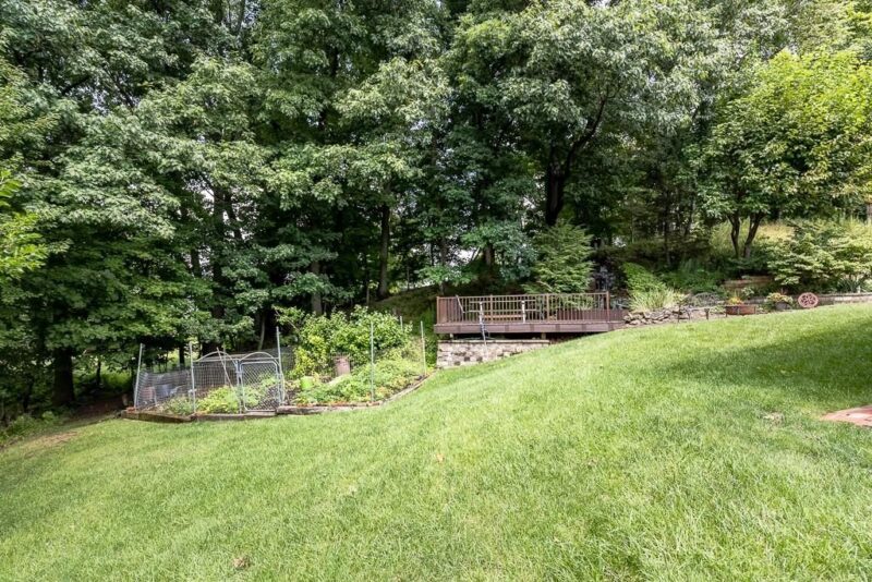 68 Kathleen Dr — photo 3