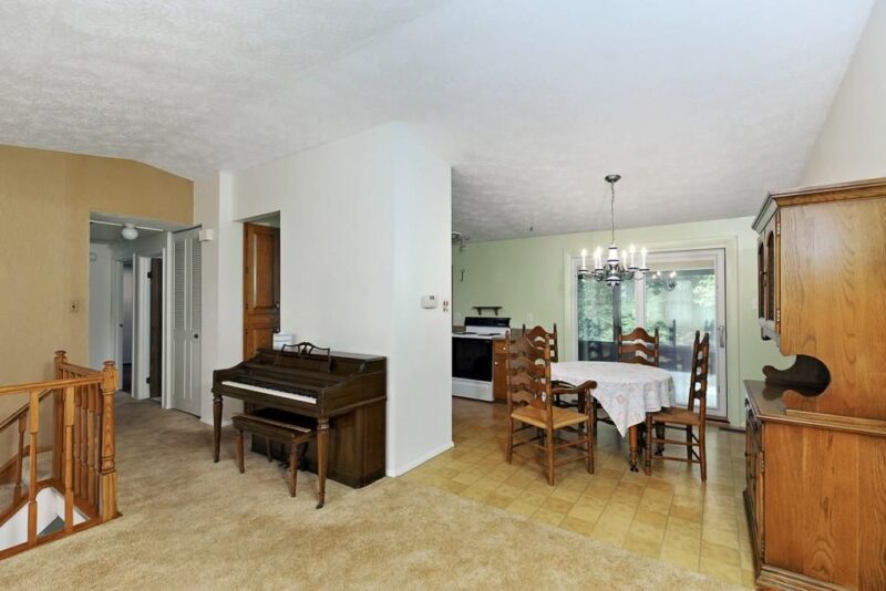 68 Kathleen Dr — photo 6