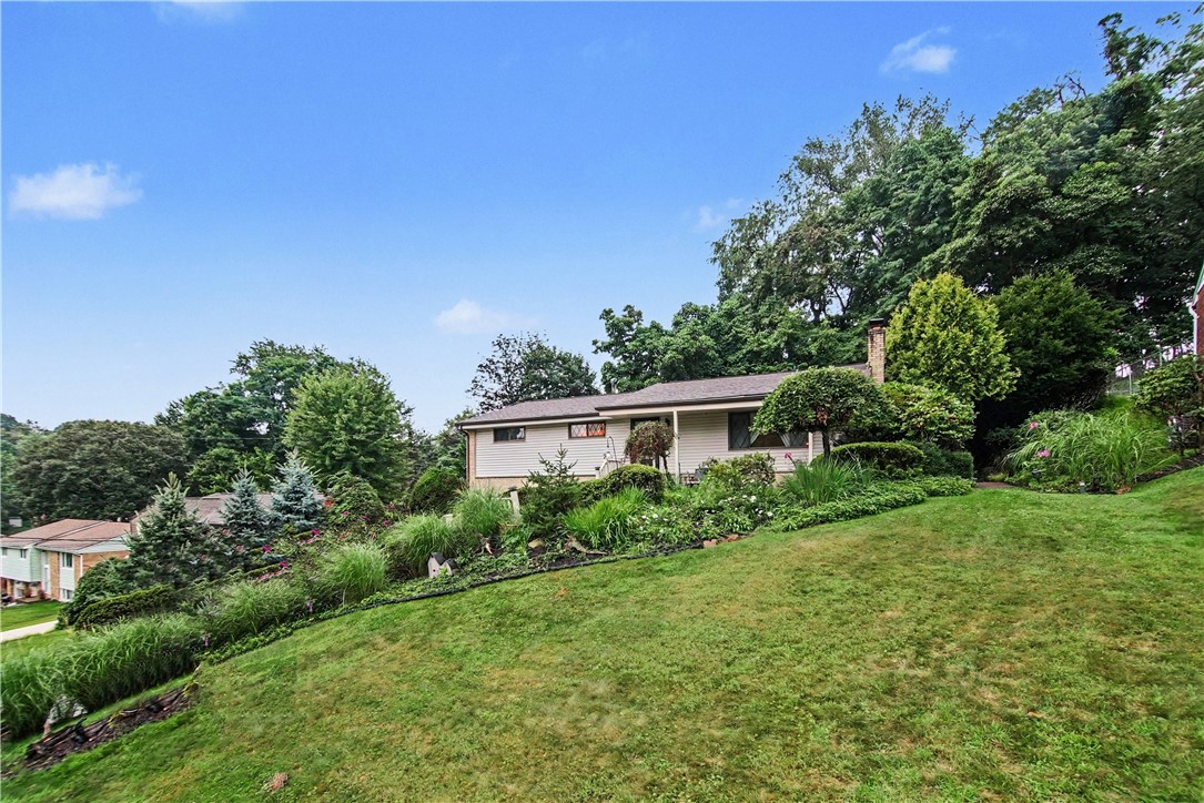 405 Peters Drive — photo 1