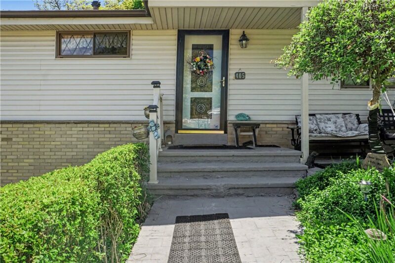 405 Peters Drive — photo 4