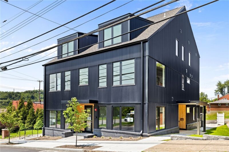 125 Hazelwood Ave 201 — photo 2