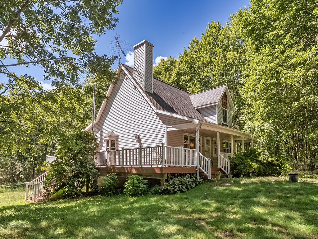 391 Glade Mills Rd — photo 1