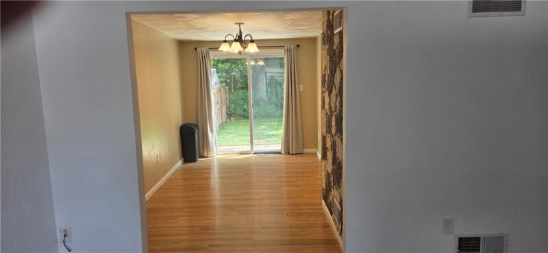 319 Mckee Rd — photo 6