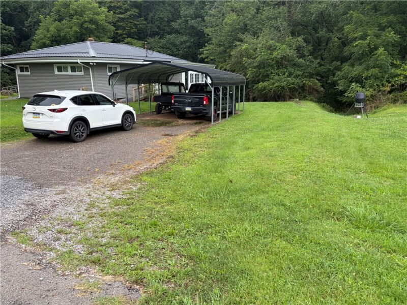 2301 Graceland Rd — photo 2