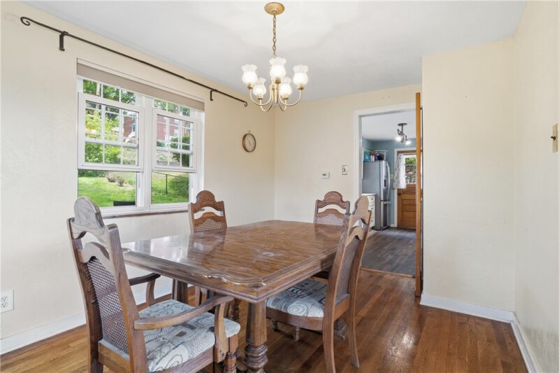 1107 Girard Rd — photo 8