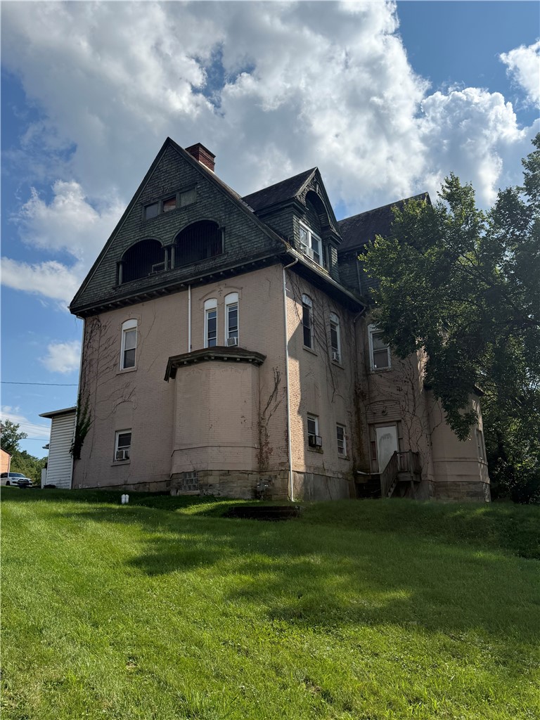 517 S Main Street — photo 1