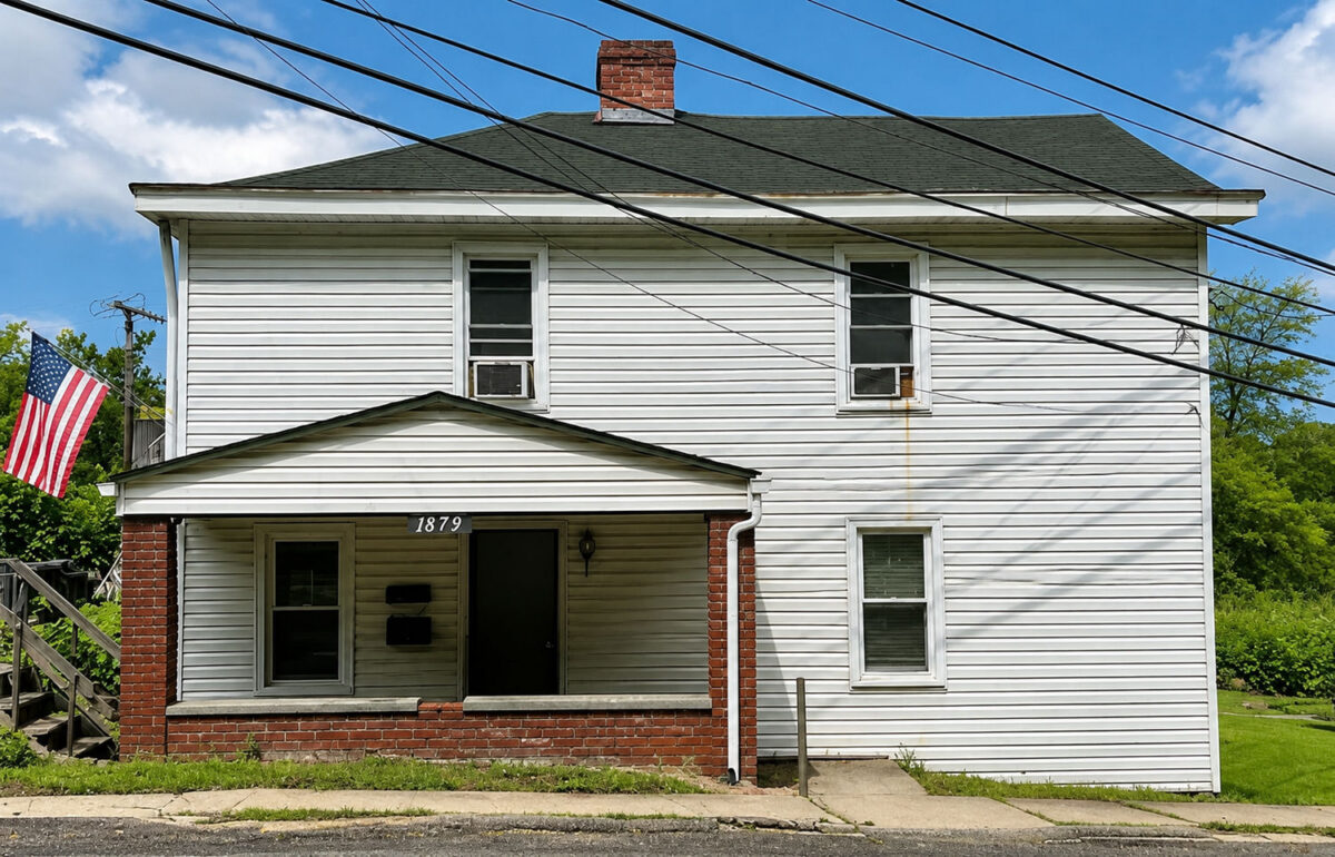 1879 Romine AVENUE — photo 1