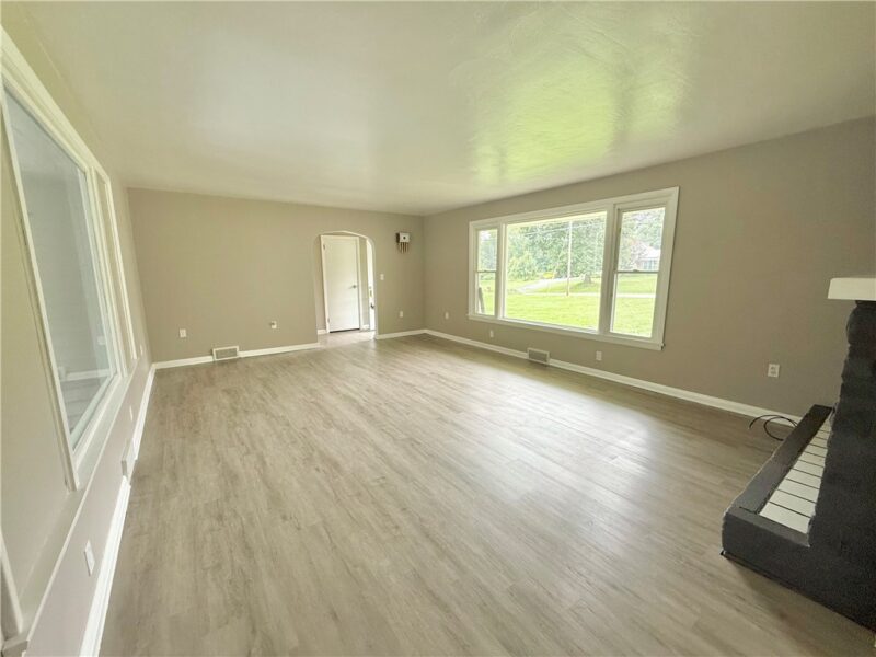555 Mercer New Wilmington Rd — photo 5