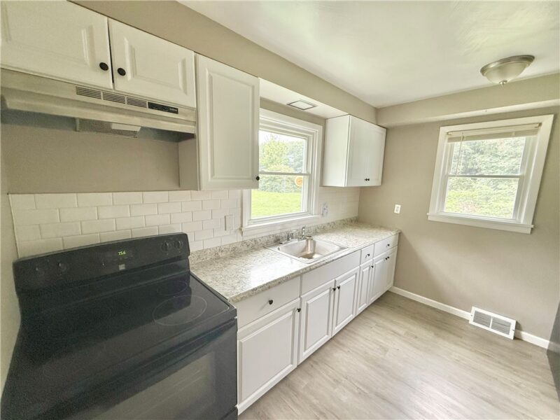555 Mercer New Wilmington Rd — photo 7
