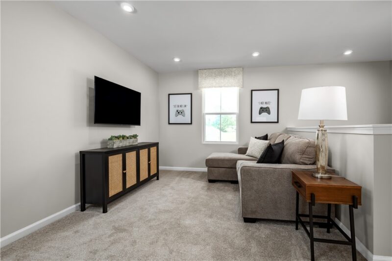134 White Oak Drive — photo 8